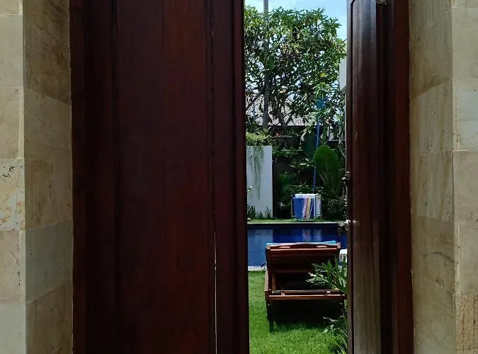 Anik * Canggu (Bali)